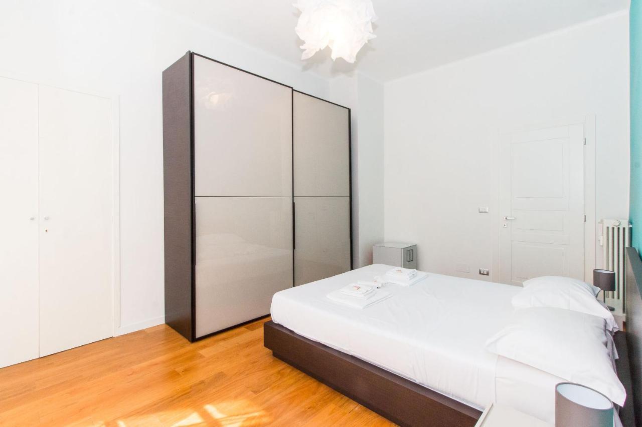 Porta Nuova & Parco Del Valentino Roomy Flat Turijn Buitenkant foto