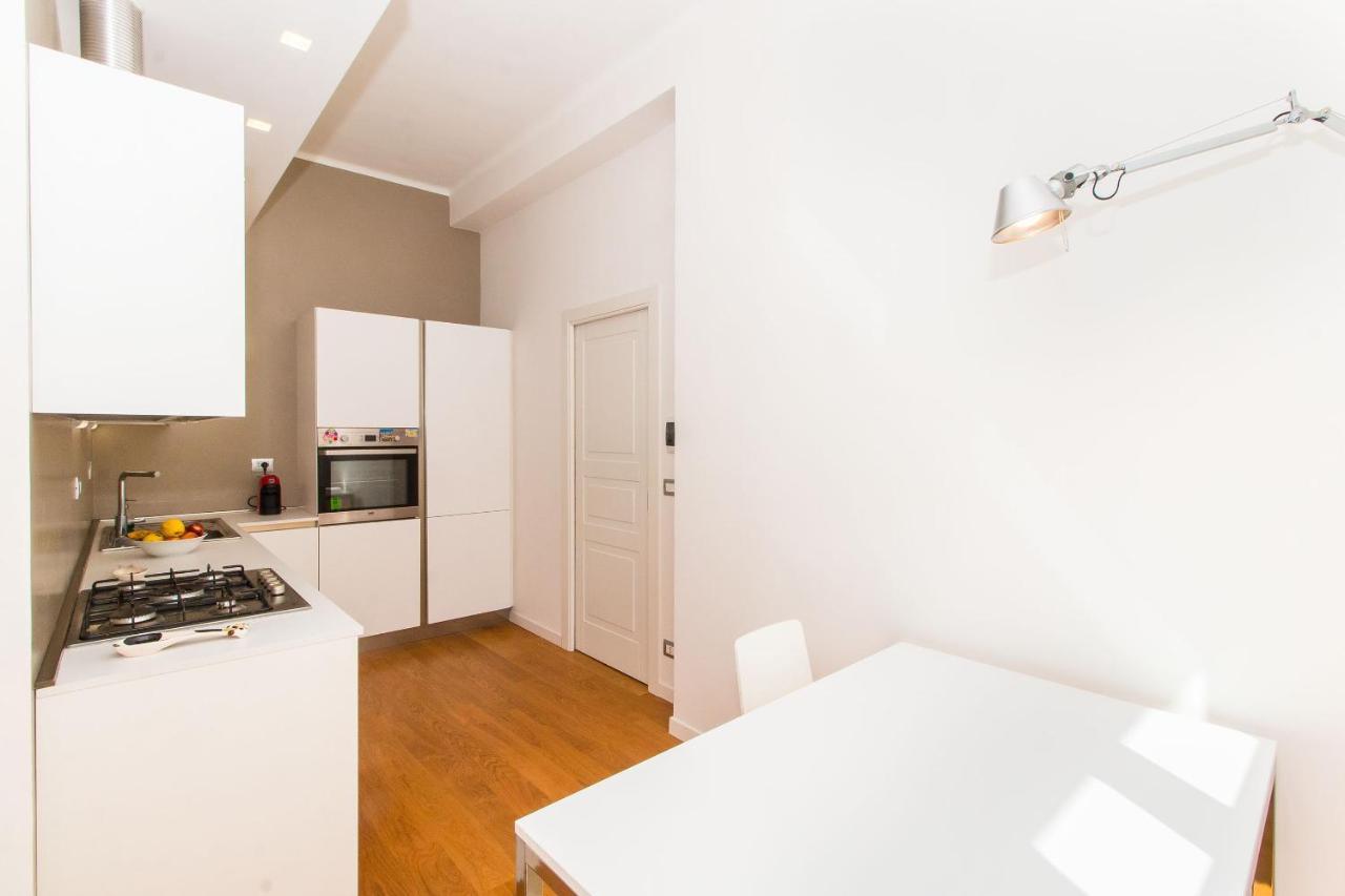 Porta Nuova & Parco Del Valentino Roomy Flat Turijn Buitenkant foto